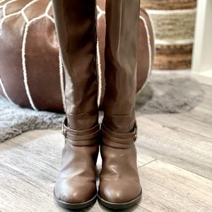 Target Universal Thread brown riding boots Size 9.
